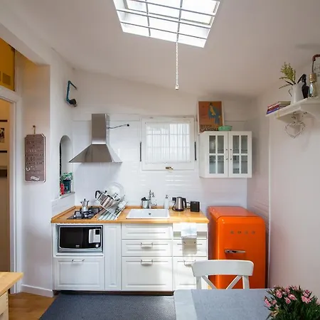 Urban Pine Rooms